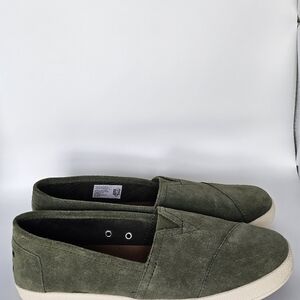 Womens TOMS Suede Slip-On Shoes Olive Green Size 8